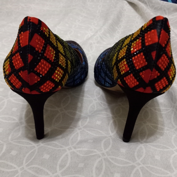Rainbow Rhinestone Black Diamond Pattern Heels Size 6 - Picture 6 of 7